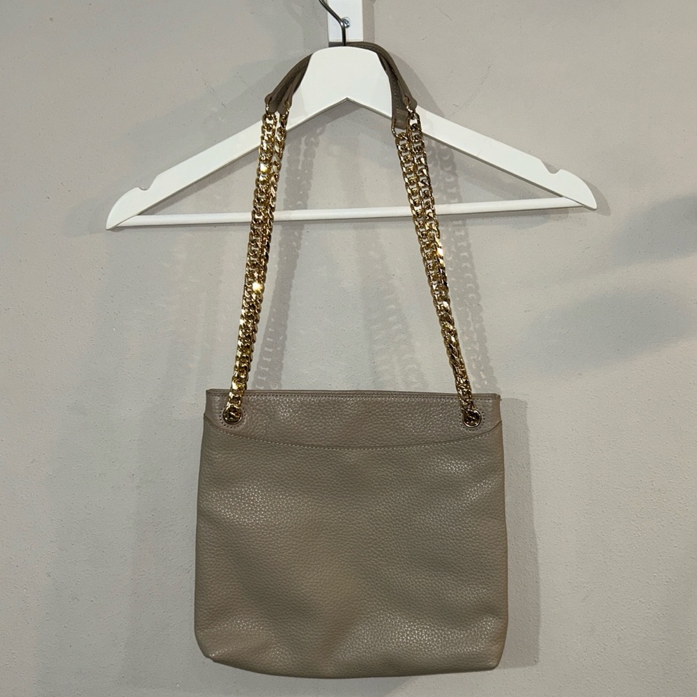 14th & Union Leather Purse with gold chin straps - like New